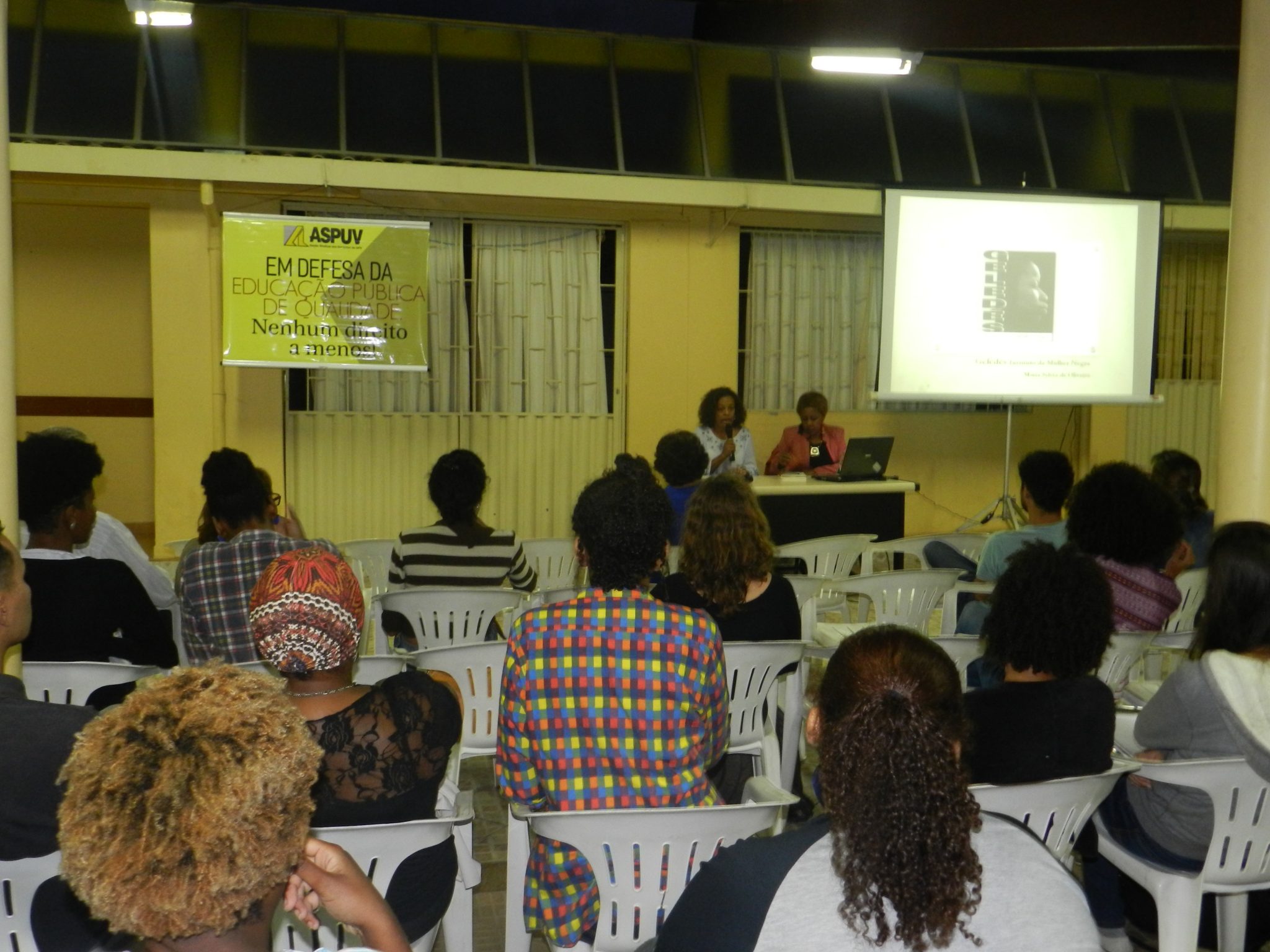 Situação da mulher negra no Brasil é destaque em debate na Aspuv