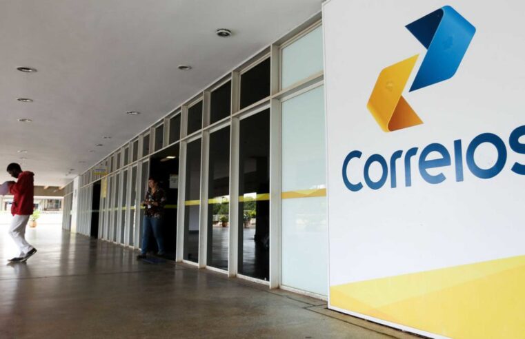 Correios em greve: por que ser contra a privatização da empresa?