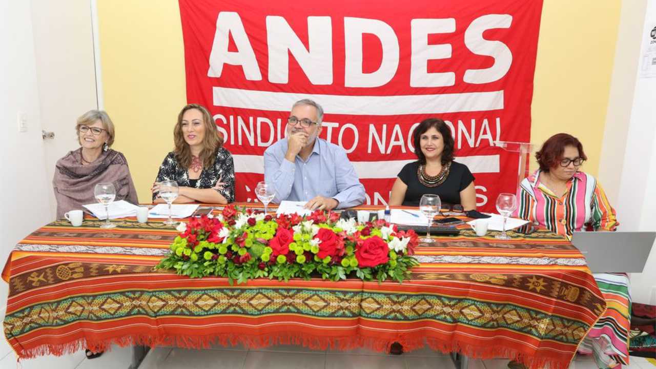 Nova diretoria do Andes-SN toma posse