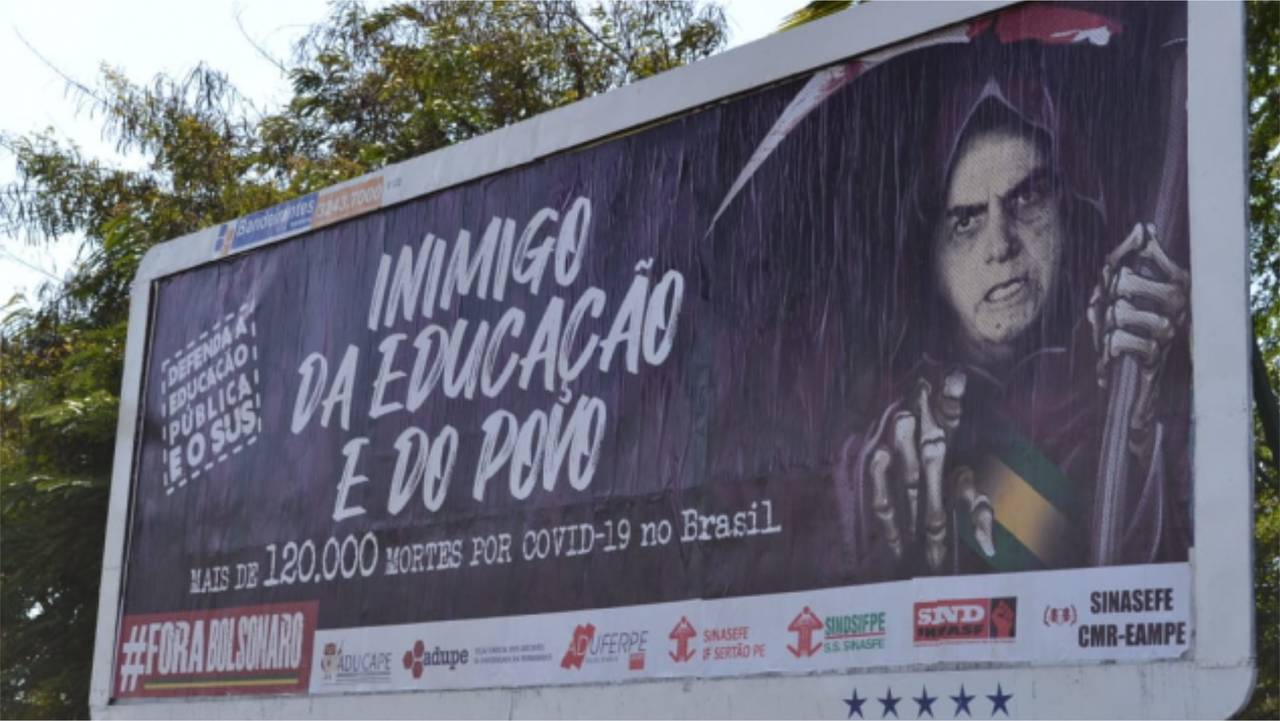 Professora da UFRPE é intimada a depor por crítica a Bolsonaro