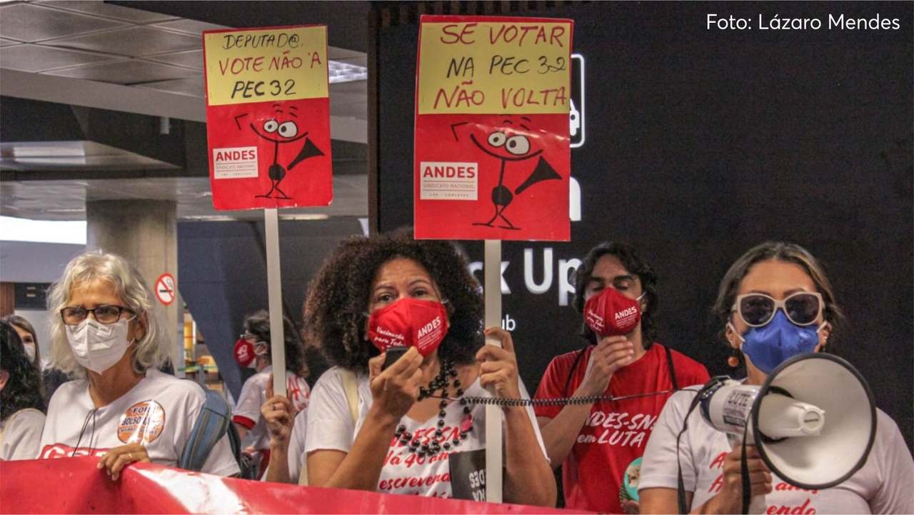 Após pressão, votação da reforma administrativa fica para esta terça (21)