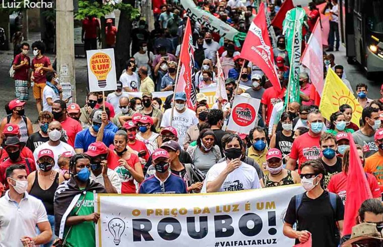 Trabalhadores da Cemig estão em greve e lutam contra a privatização da empresa