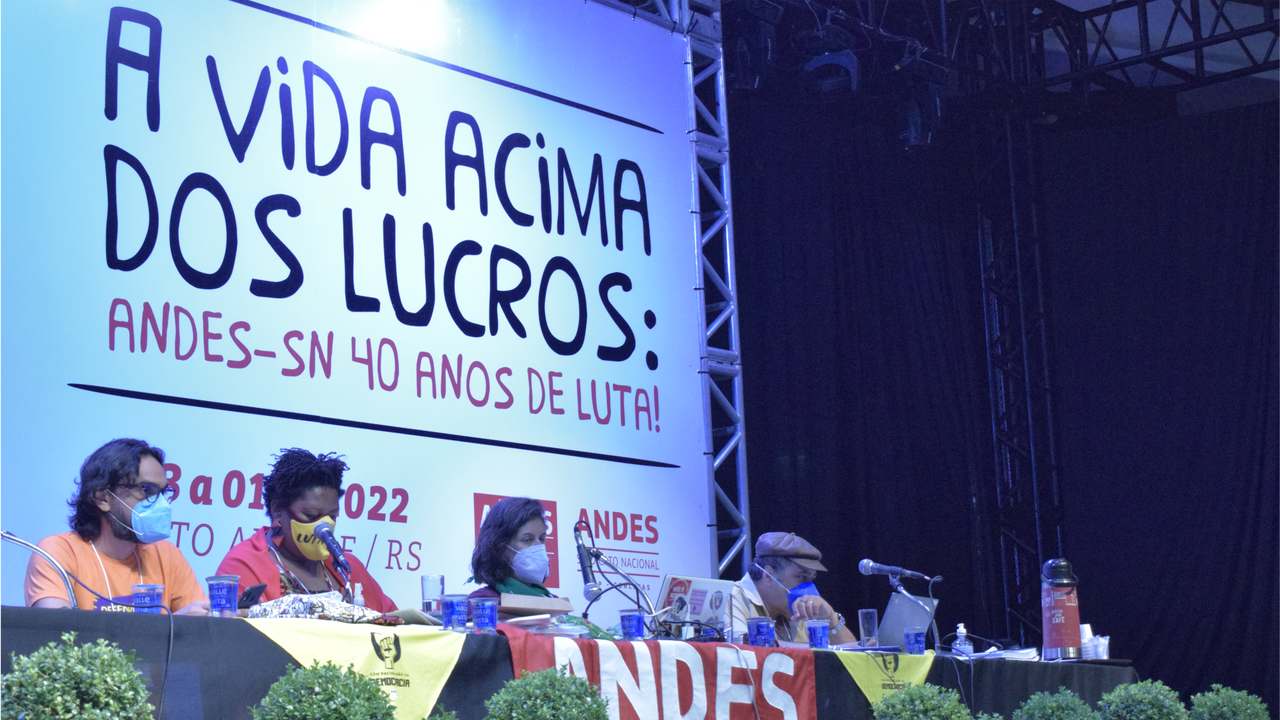 Congresso delibera que filiação do ANDES-SN à CSP-Conlutas seja debatida nas bases