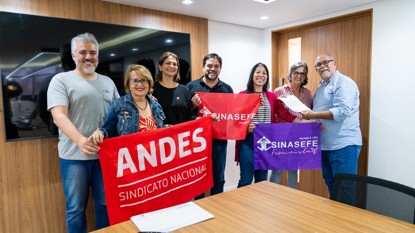 ANDES-SN e Sinasefe dialogam para fortalecer luta por carreira única de docente federal