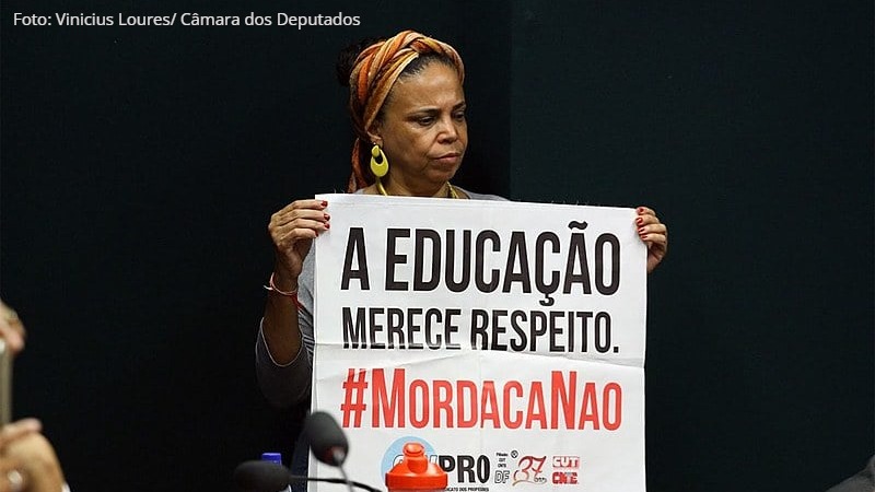 PL do Escola sem Partido volta a tramitar na Câmara dos Deputados