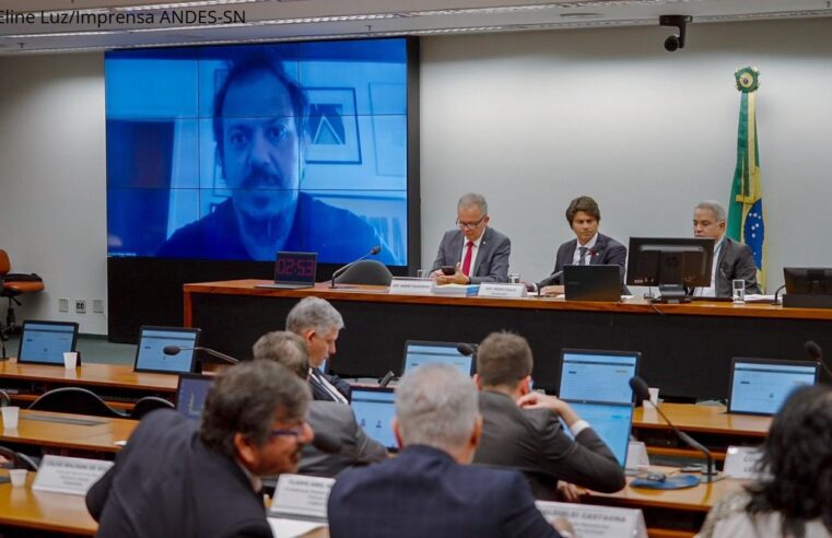 Em audiência pública na Câmara, ANDES-SN critica reforma administrativa