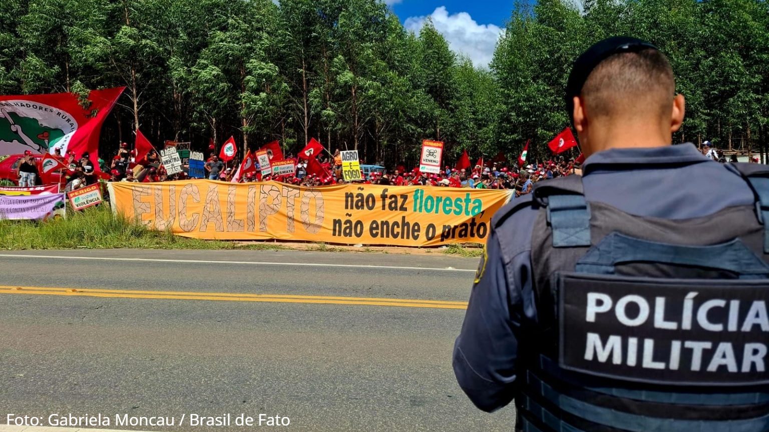 ANDES-SN repudia PL que permite ação policial sem ordem judicial em ocupações