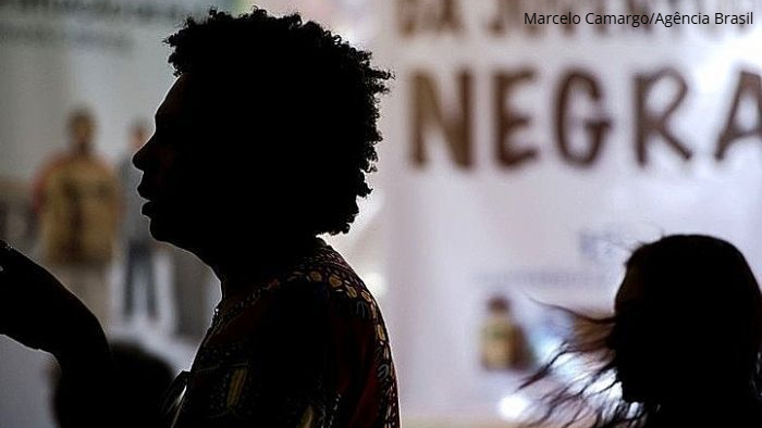 ANDES-SN é admitido em ação que questiona sorteio para aplicação de cotas