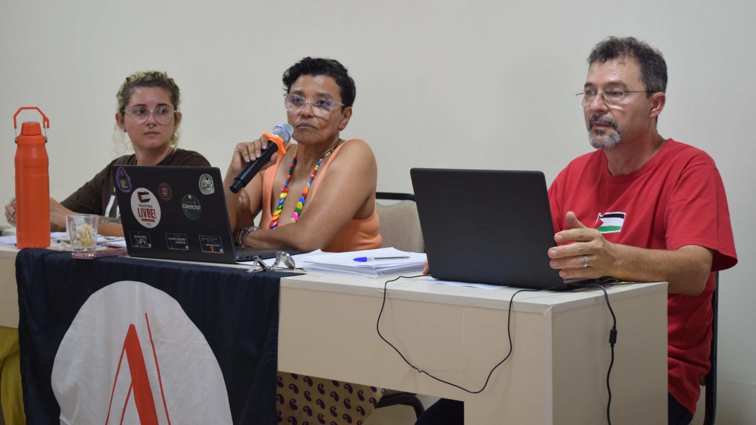 Assembleia da ASPUV delibera sobre o reajuste nos auxílios e escolhe delegação para Congresso do ANDES-SN