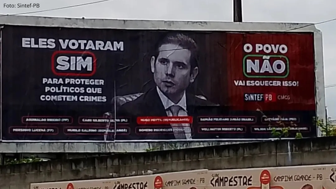 Hugo Motta tenta censurar outdoors de sindicato da educação federal da Paraíba