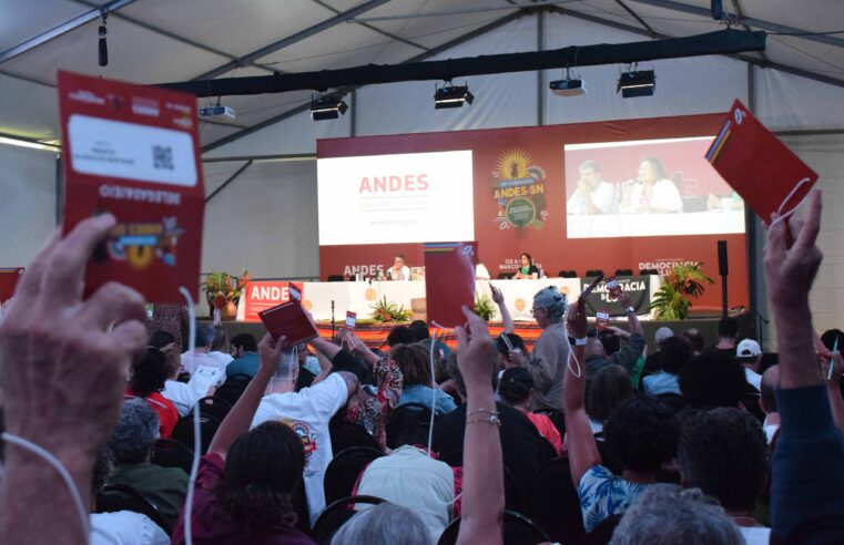 Congresso do ANDES-SN aprova plano de lutas do Setor das Instituições Federais de Ensino