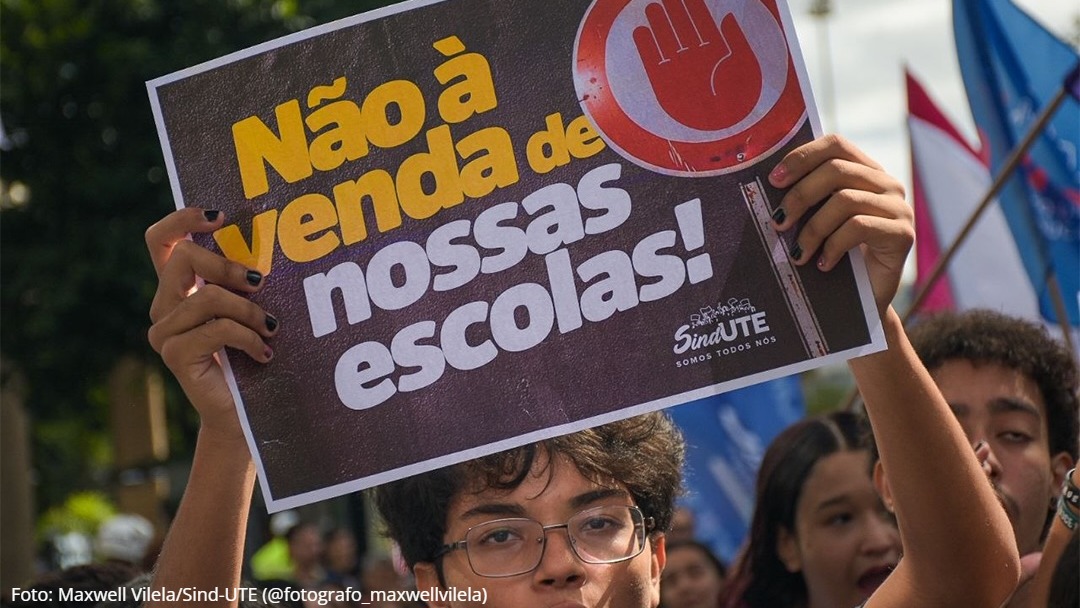 ASPUV repudia leilão de escolas estaduais mineiras e denuncia processo de mercantilização da educação
