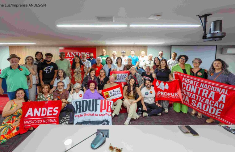 ANDES-SN debate saúde, trabalho e aposentadoria em eventos nacionais
